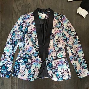 LC Lauren Conrad Floral Blazer